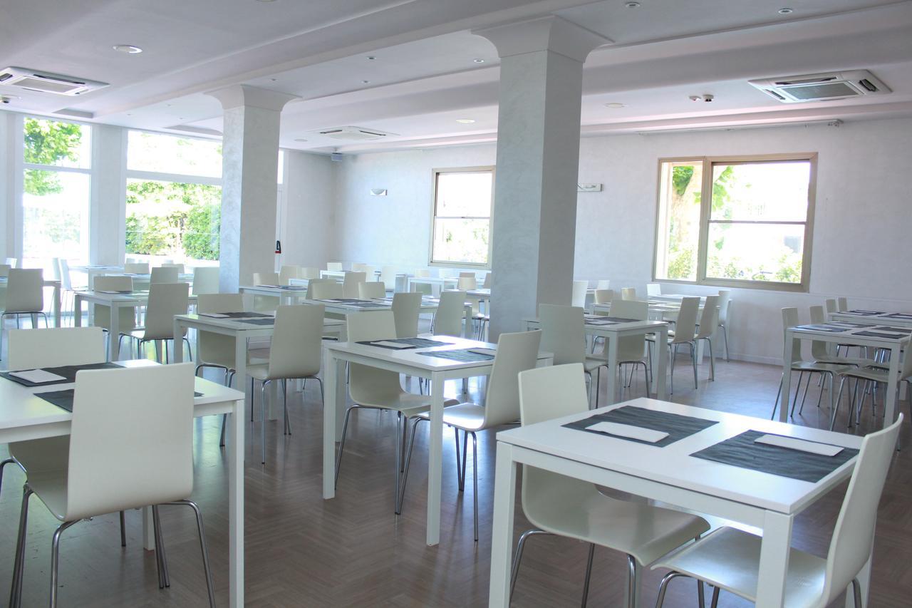 Hotel Stella Polare Rimini Kültér fotó