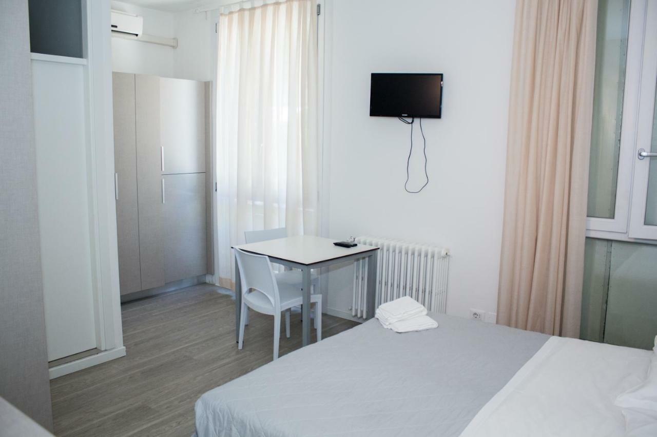 Hotel Stella Polare Rimini Kültér fotó